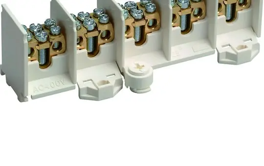 HAGER K46N Hauptleitungsabzweigklemme 90 SL 5-polig | 1x25/2x16