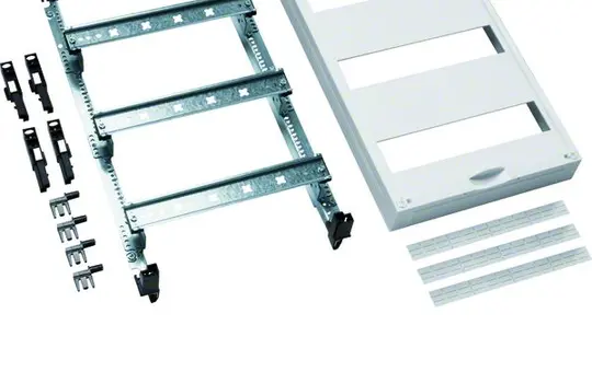 HAGER UD31B4 Baustein universN waagerecht, geschlitzt, m. PE/N-Klemme | 450x250 mm