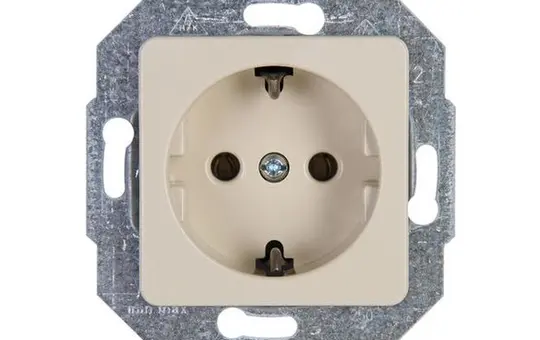 KOPP 113601071 SCHUKO-Steckdose EUROPA Standard | cremeweiß
