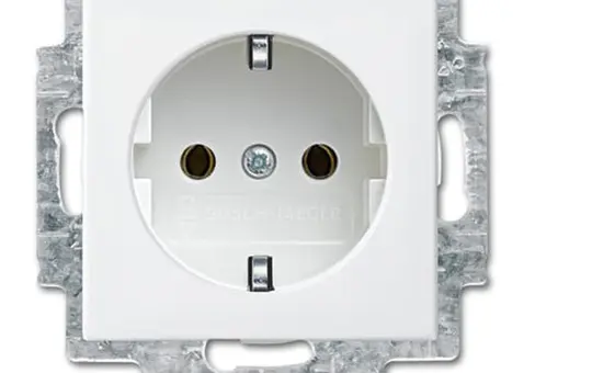 BUSCH-JAEGER 20EUCR-914 SCHUKO-Steckdose Balance ohne Krallen | alpinweiß