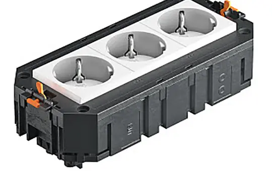 OBO BETTERMANN 7404664 Universalträger-SCHUKO-Steckdose 3-fach, UTC3 | reinweiß