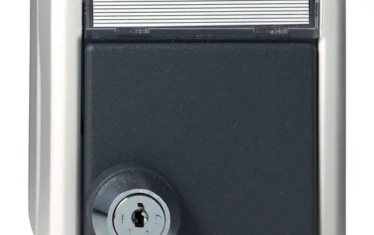 GIRA 456730 SCHUKO-Steckdose Aufputz IP44 1-fach, Schloss, versch. Schließungen | grau