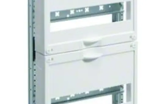 HAGER ZU261S Verteilerfeld universZ 6-reihig mit waagerechten PE/N-Klemmen | 900 mm