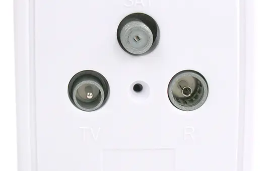 TELEVES 522001 Antennendose 3-fach, TV, FM, SAT, Stich