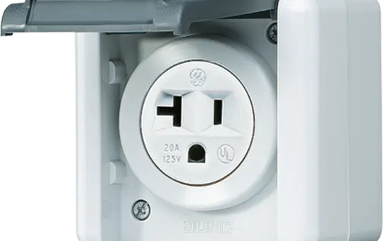 JUNG 821-20USW internationale Steckdose WG 800 1-fach, US-NEMA, 20 A