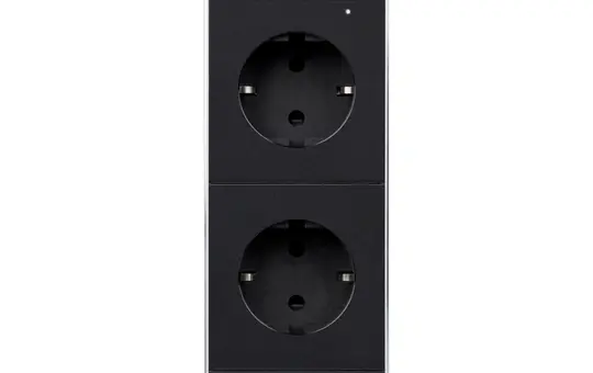 EVE 10EAZ8301 Energy Strip Smarte Dreifach-Steckdosenleiste Apple HomeKit
