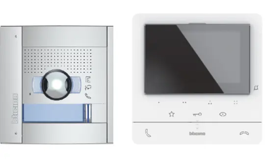 LEGRAND 364651 Flex One Video-Set SFERA CLASSE100 V16E, UP