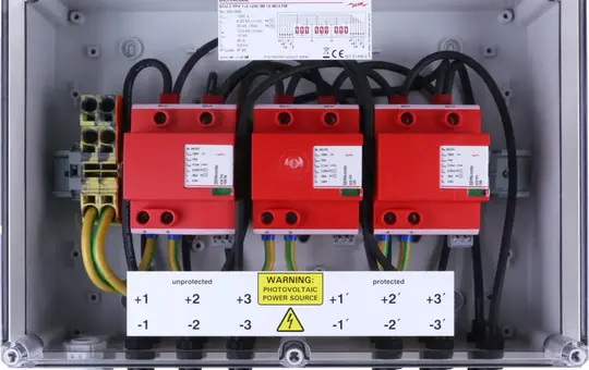 DEHN 900988 Generatorenanschlusskasten Typ1+2 zum Schutz von 3 MPP-Eingängen, je 1 String