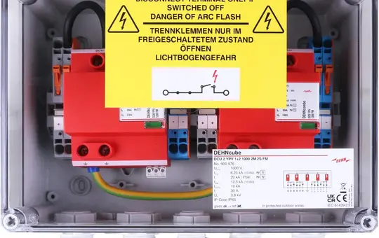 DEHN 900976 Generatorenanschlusskasten zum Schutz von 2 MPP-Eing., je 2 Strings, Trennkl.