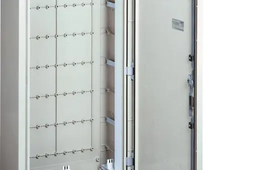 HAGER FL73S Wandschrank IP65 SKII 3 Felder, Polyester | 1150 mm