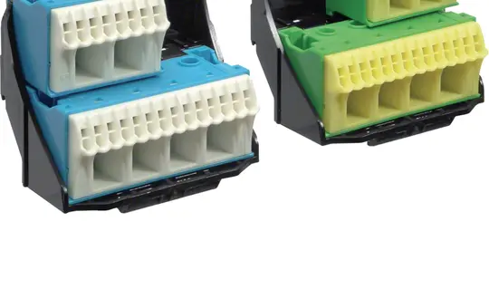 HAGER FZ384 Träger universZ 2x 28 PE/N-Klemmen, QuickConnect, waagerecht